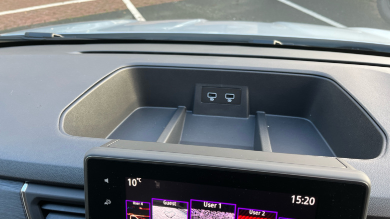 Renault Trafic Swb Diesel SL30 Blue dCi 130 Extra [Safety] Van